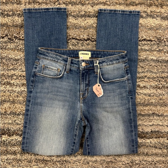 NWOT L’AGENCE Straight Leg Jeans Sz 25 | L’AGENCE Mid Rise Straight Leg Jeans - - Picture 1 of 13